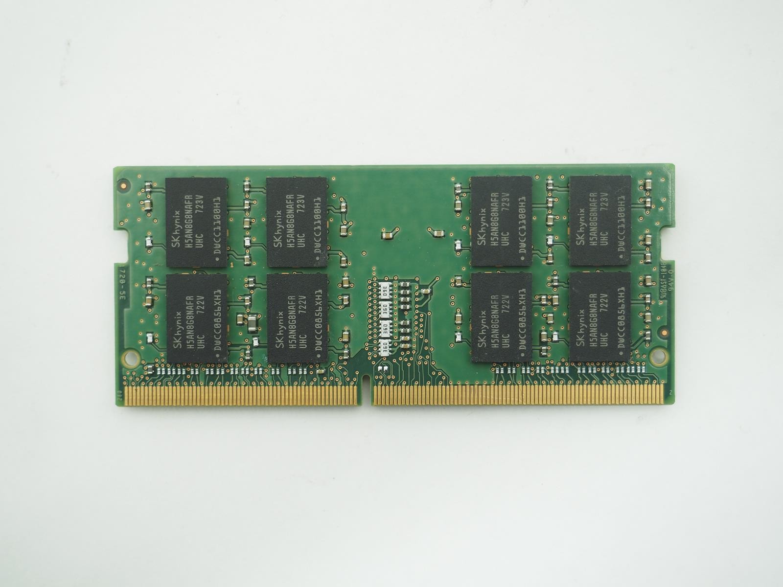 SK HYNIX 16GB PC4-2400T Laptop Ram / Memory – HMA82GS6AFR8N – UH N0 AC