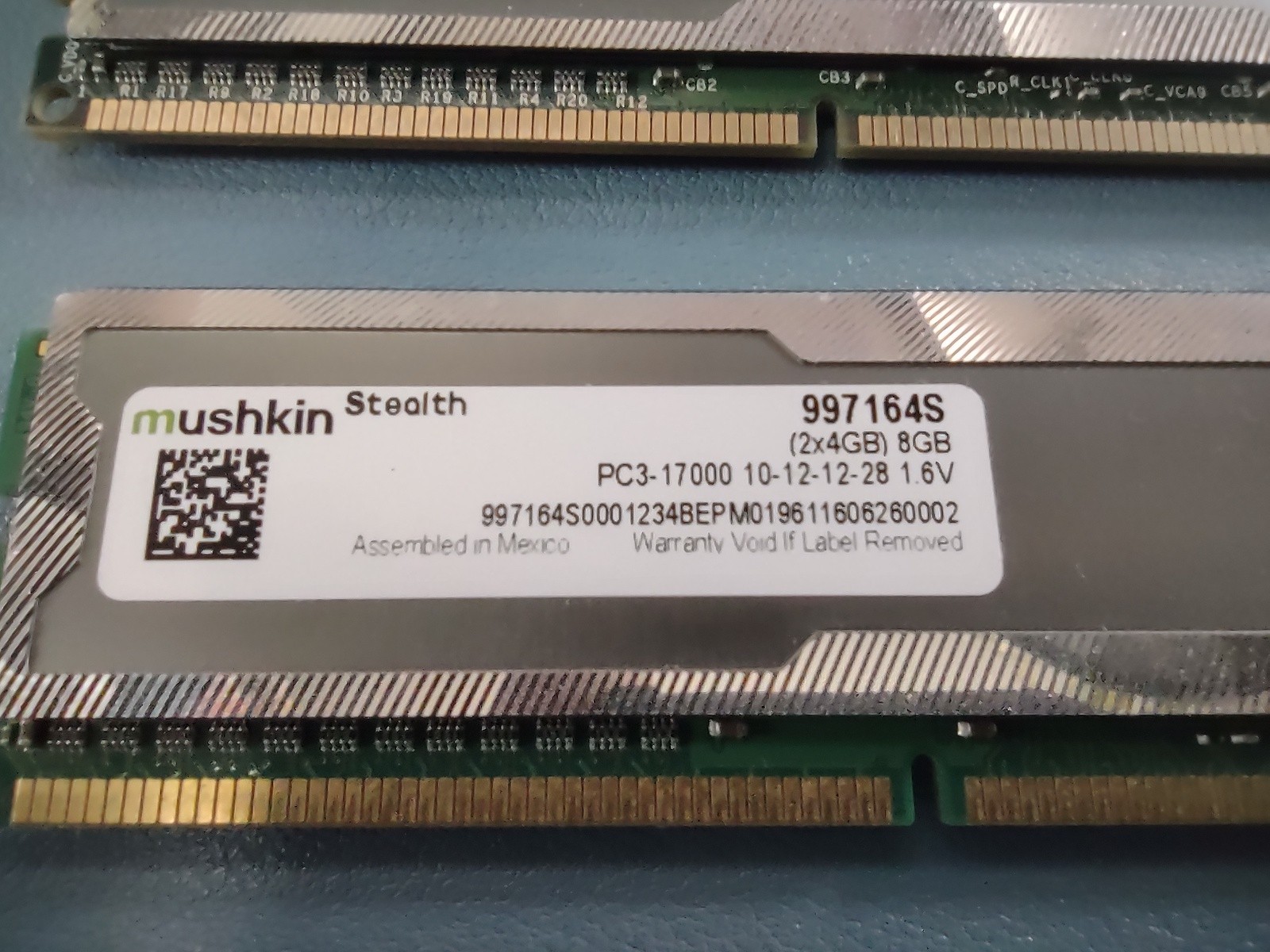 Mushkin Stealth Silverline 997164S PC3-17000 (2x4GB) kit total 8gb Ram Gaming
