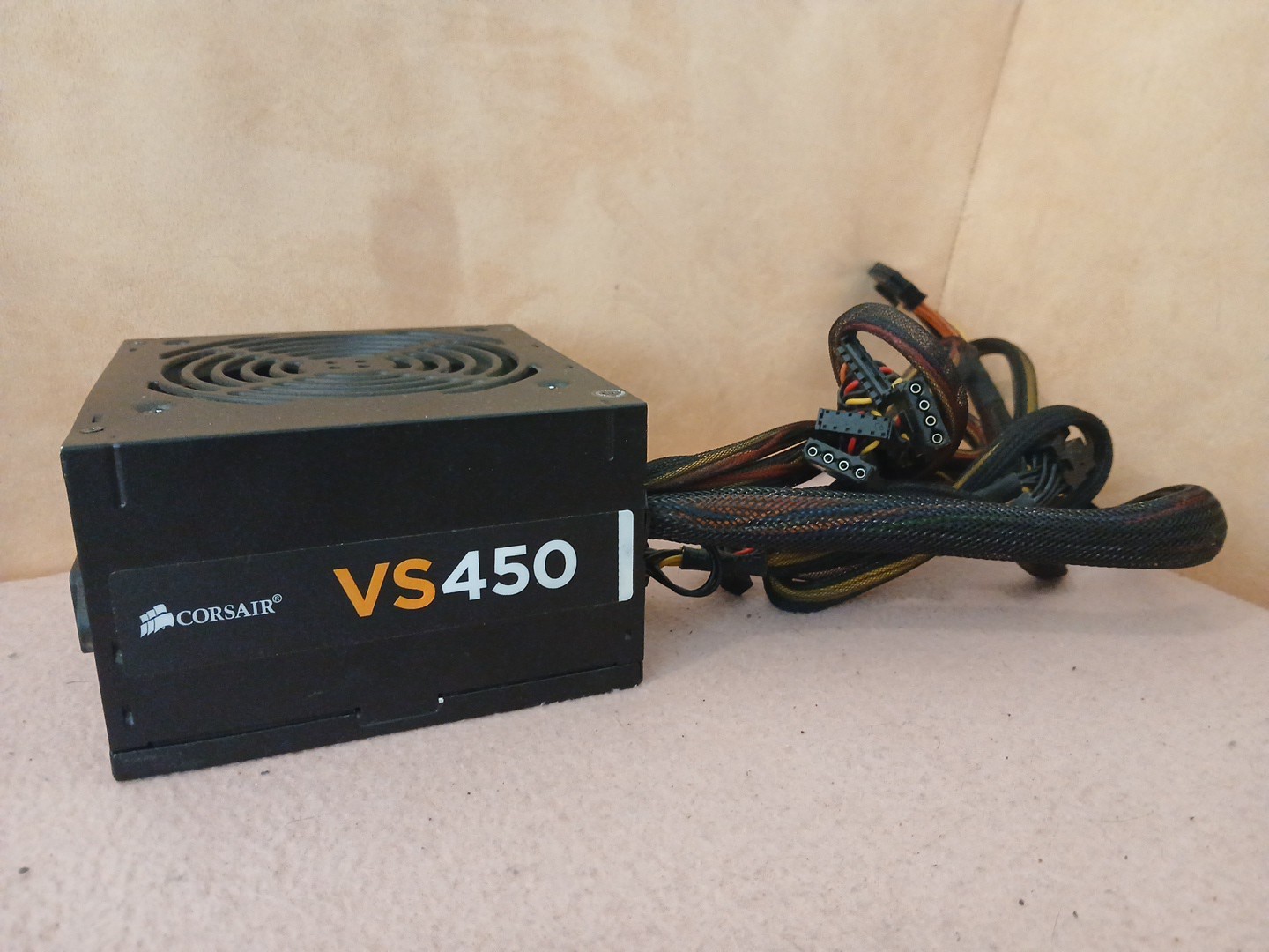 Corsair vs450