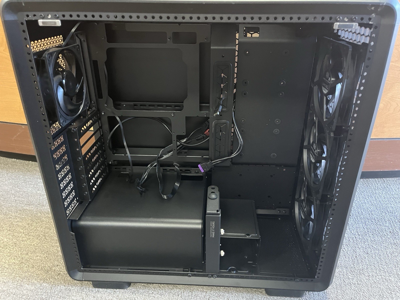 Cooler Master Premium Modular ATX Case MasterFrame 600