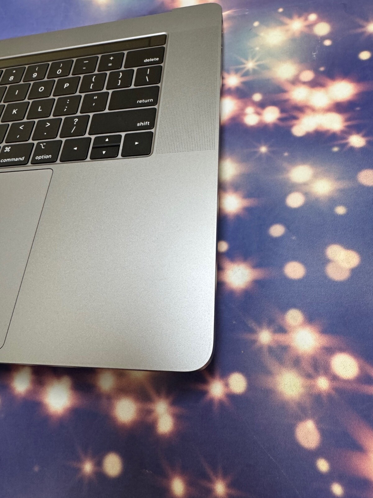 Apple MacBook Pro 15″ A707 Logic Board i7 16GB 512GB + Top Case + Good Battery
