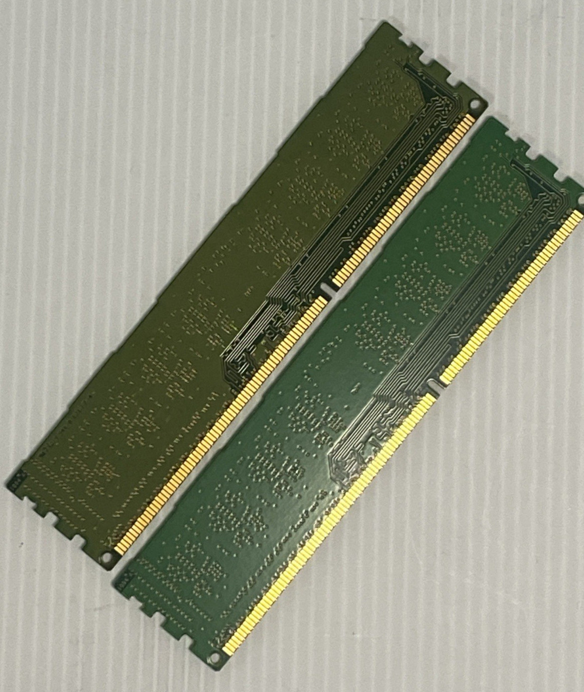 LOT OF 2 | Micron 4GB PC3-12800u DDR3-1600MHz 1Rx8 8GB TOTAL MT8JTF51264AZ-1G6E1