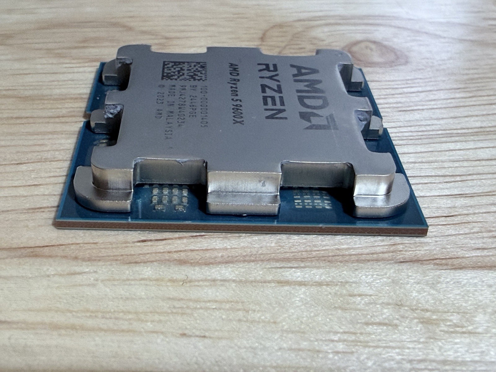 AMD Ryzen 5 9600X