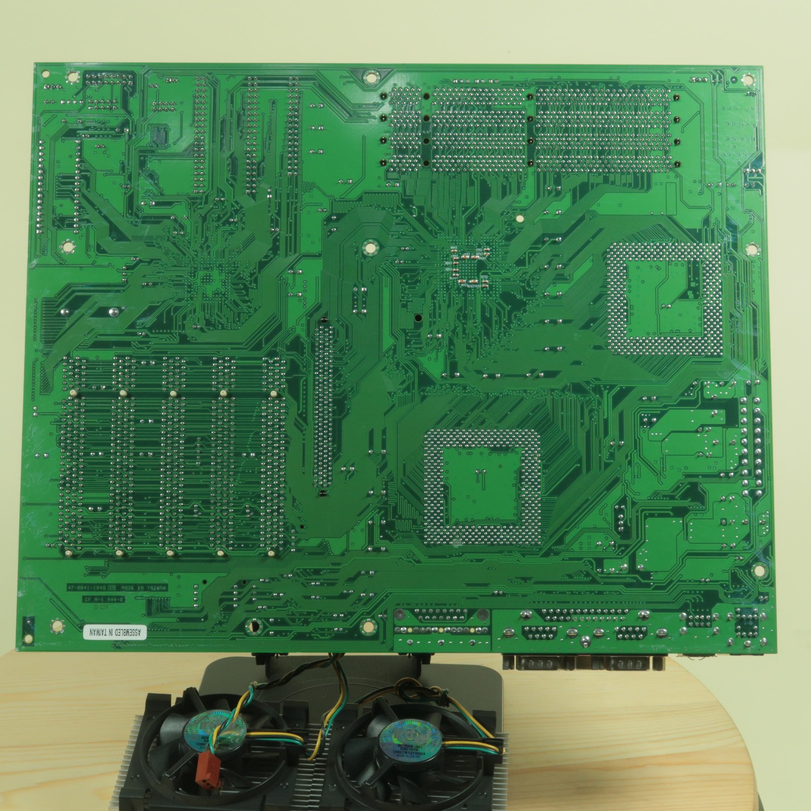 Tyan Tiger 230 Dual Socket 370 Motherboard S2507 With 2 Pentium III 1 Ghz CPUs