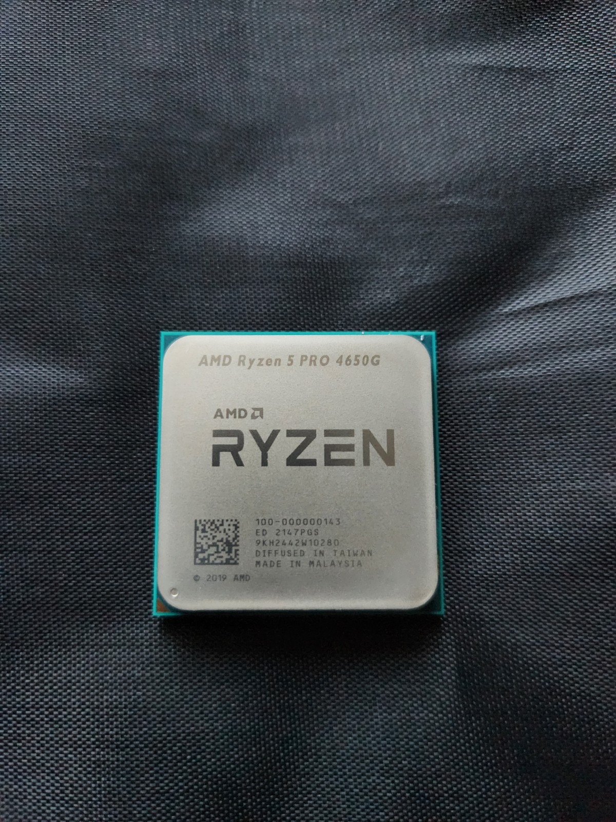 AMD Ryzen 5 Pro 4650G Desktop Processor (4.2 GHz, 6 Cores, Socket AM4)