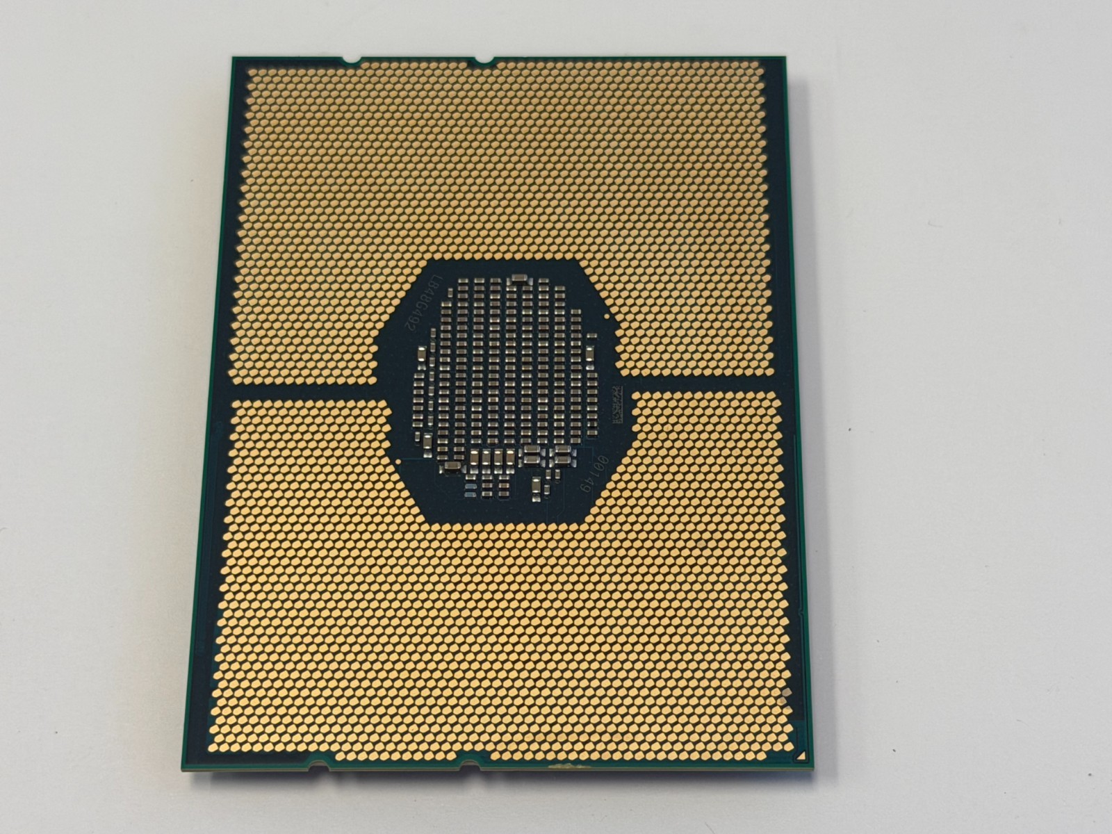 Intel SR3B2 Xeon 6136 3.0GHz 25M Socket 3647 12-Core CPU Processor