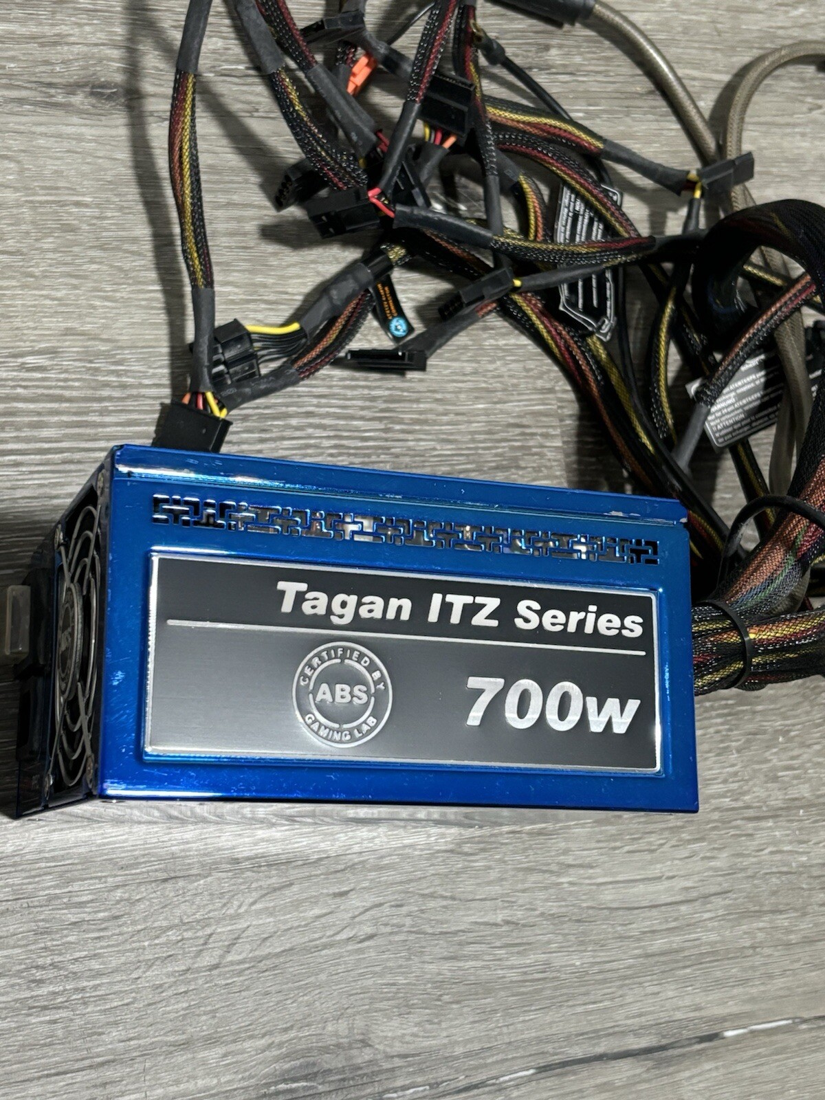 Tagan ITZ series 700w