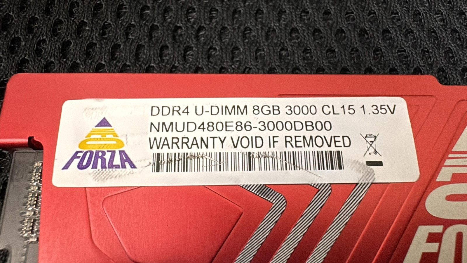 Neo Forza NMUD480E86-3000DB00 DDR4 8GB (1x8GB) UDIMM Desktop Memory 3000MHz