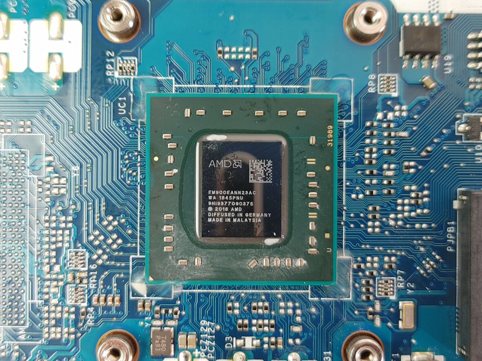 HP 255 G7 Notebook E2-9000e 1.50 GHz DDR4 Motherboard L50006-601