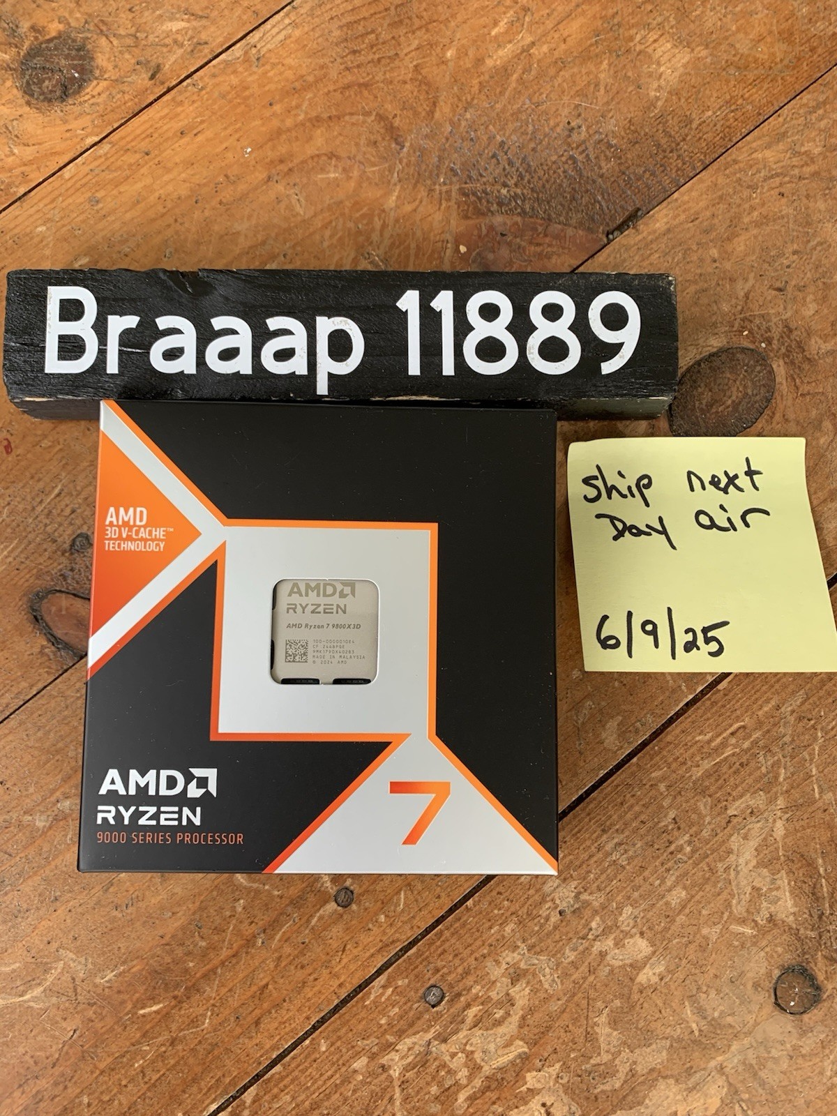 NEW AMD Ryzen 7 9800X3D 8 Core CPU 4.7 GHz AM5 Sealed Ships Next Day Air!