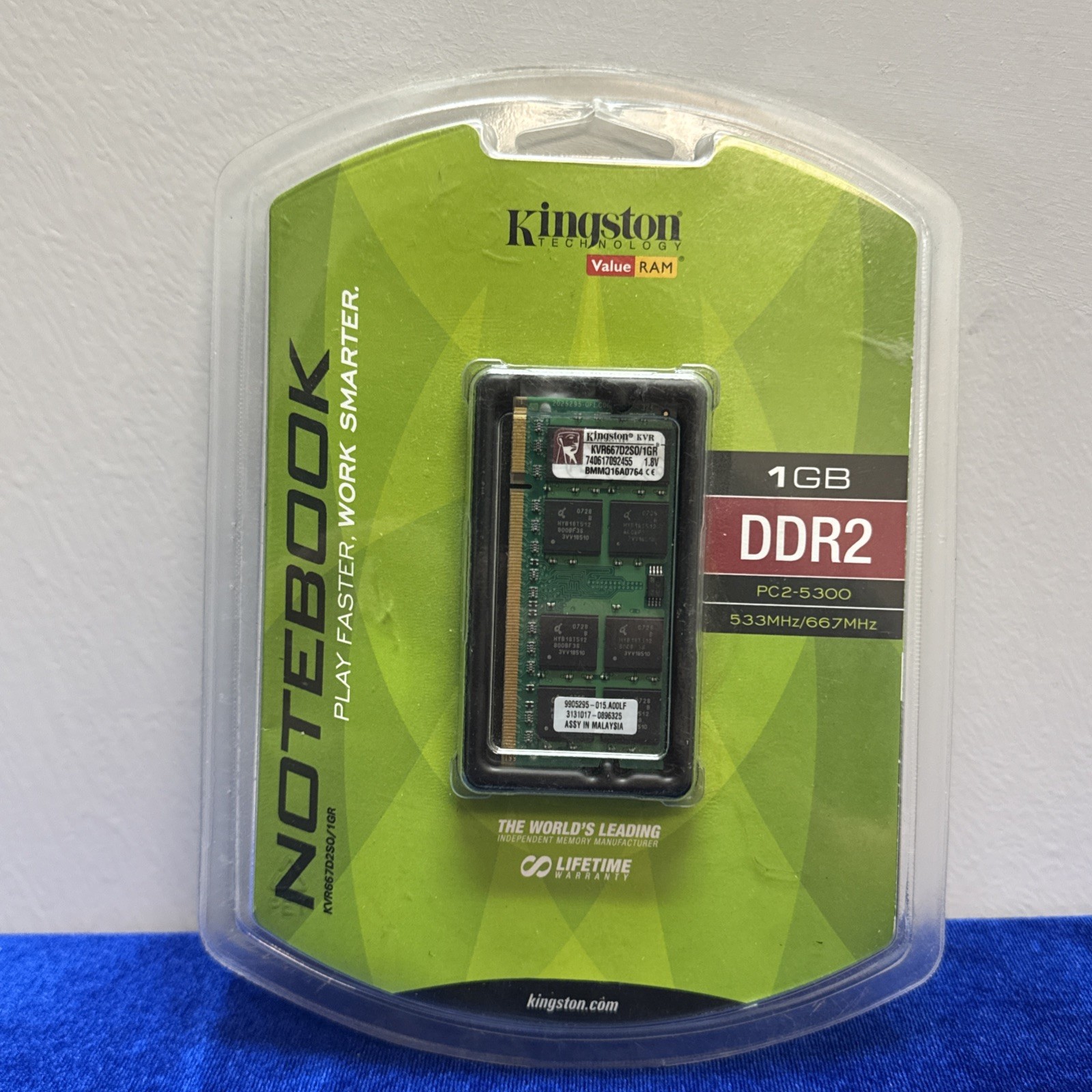 NEW Kingston Value RAM 1GB DDR2 PC2-5300 667Mhz Notebook Memory KVR667D2SO/1GR