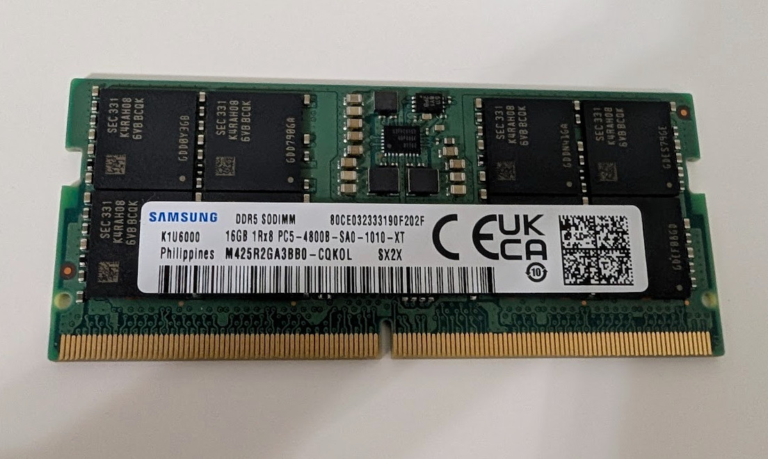 Samsung 16GB DDR5 SODIMM PC5-4800M RAM M425R2GA3BB0-CQKOL