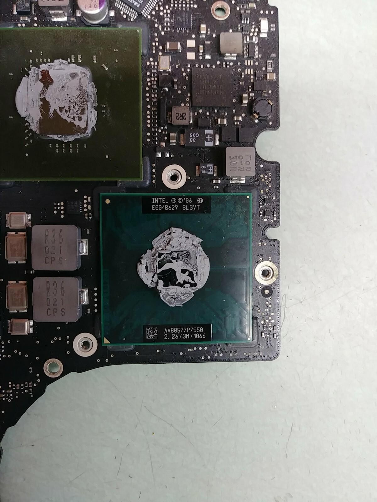 Apple MacBook A1342 13″ 2010 Intel Core 2 Duo 2.26GHz Motherboard 820-2883-A
