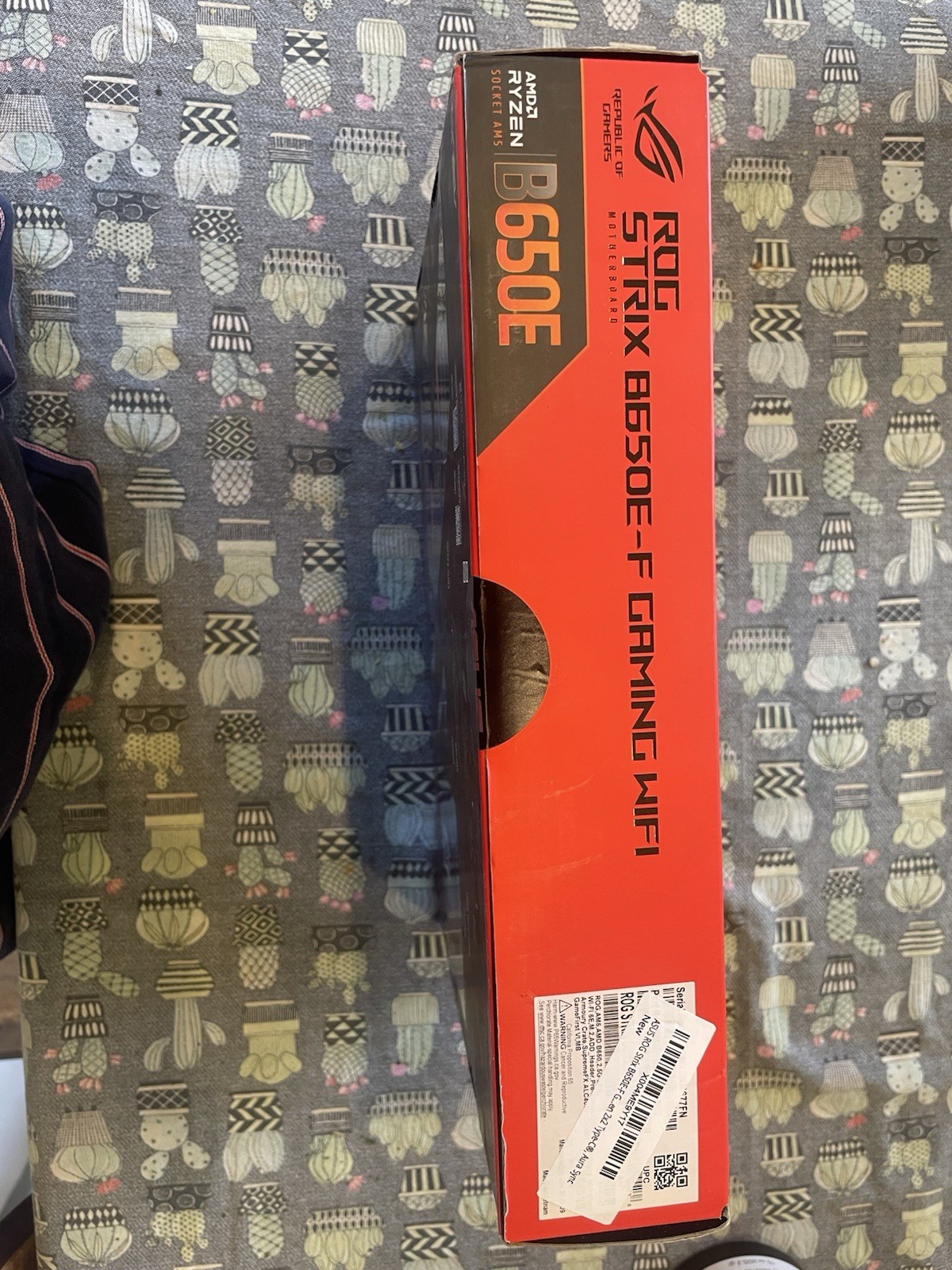 ASUS ROG Strix B650E-F Gaming WiFi Motherboard Socket AM5 (New)