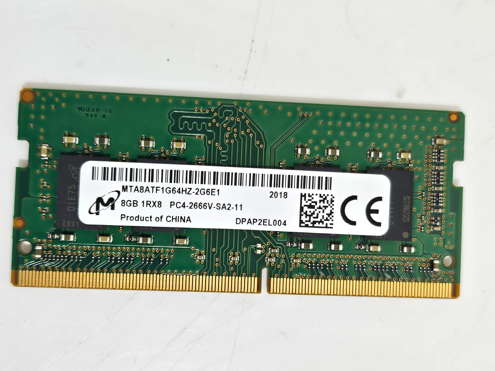 Dell Latitude 5400 P98G 8Gb Memory Fan MTA8ATF1G64HZ-2G6E1 PC4-2666V-SA2-11