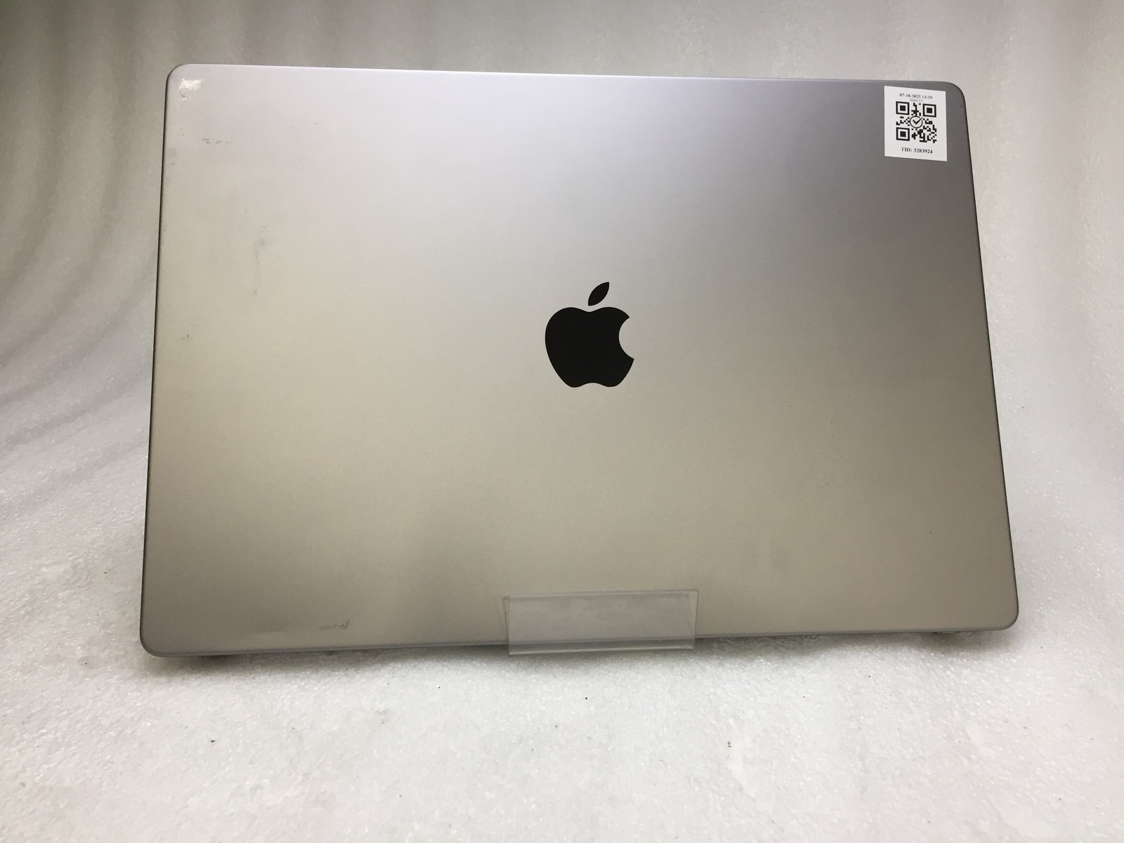 MacBook Pro A2485 16″ 2021 Retina LCD Assembly SPACE GRAY 661-21968 Grade B