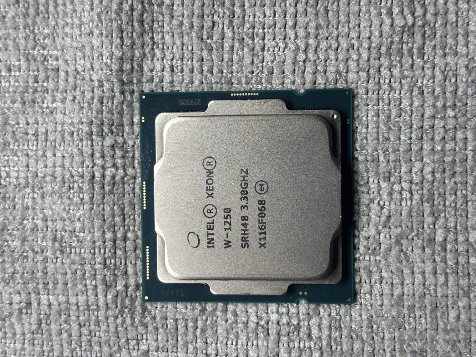 Intel Xeon W-1250 3.30GHz 6-Cores 12MB LGA 1200 CPU P/N: SRH48
