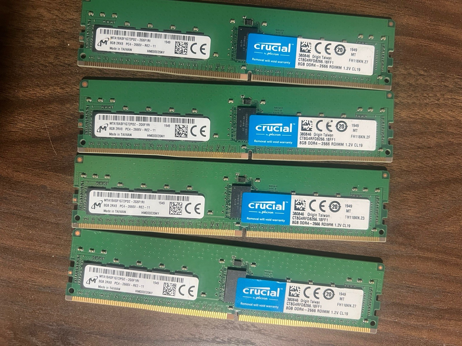 Crucial 8GB 2666MHz DDR4 DIMM RAM PC4-21300 Desktop Memory CT8G4RFD8266