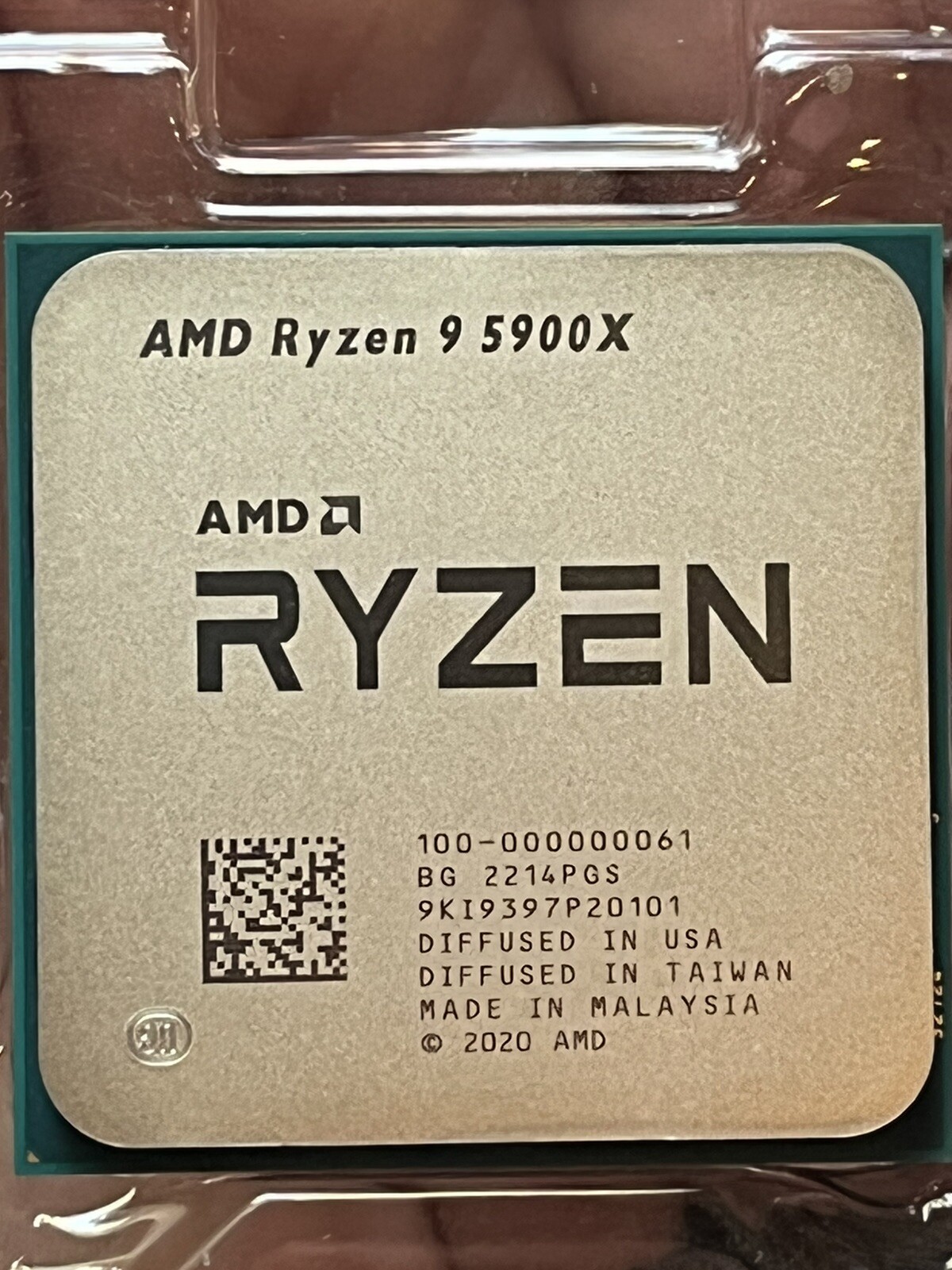AMD Ryzen 9 5900X Processor (3.7 GHz, 12 Cores, Socket AM4) – 100-100000061WOF