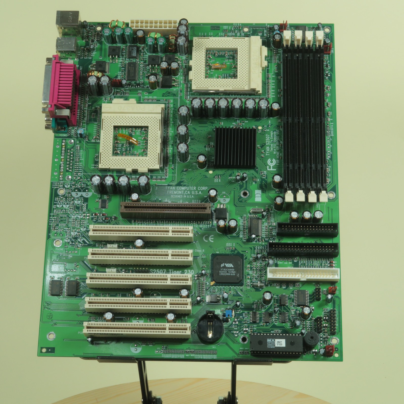 Tyan Tiger 230 Dual Socket 370 Motherboard S2507 With 2 Pentium III 1 Ghz CPUs