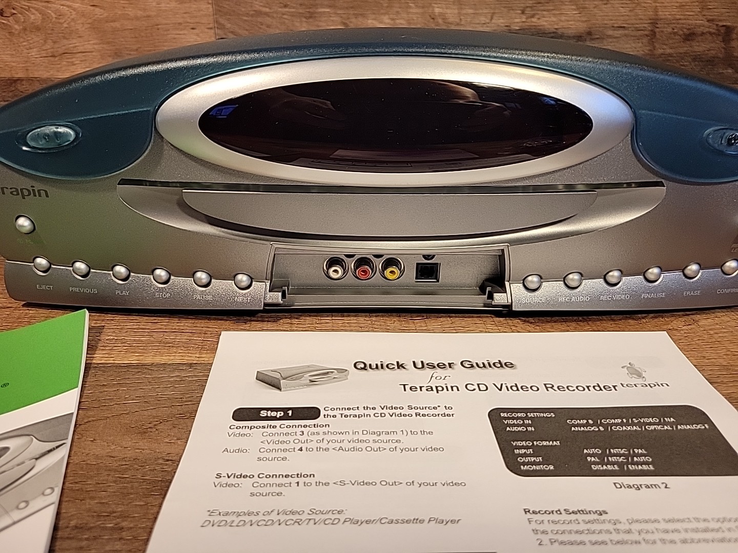 Terapin CD Audio Video Recorder Open Box w/ Accessories. Tested Working. TX-0002