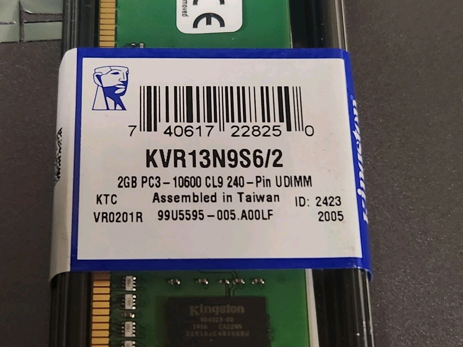 2x2GB (4GB) Total / Kingston DDR3 PC3-10600 UDIMM New Sealed Desktop Memory RAM