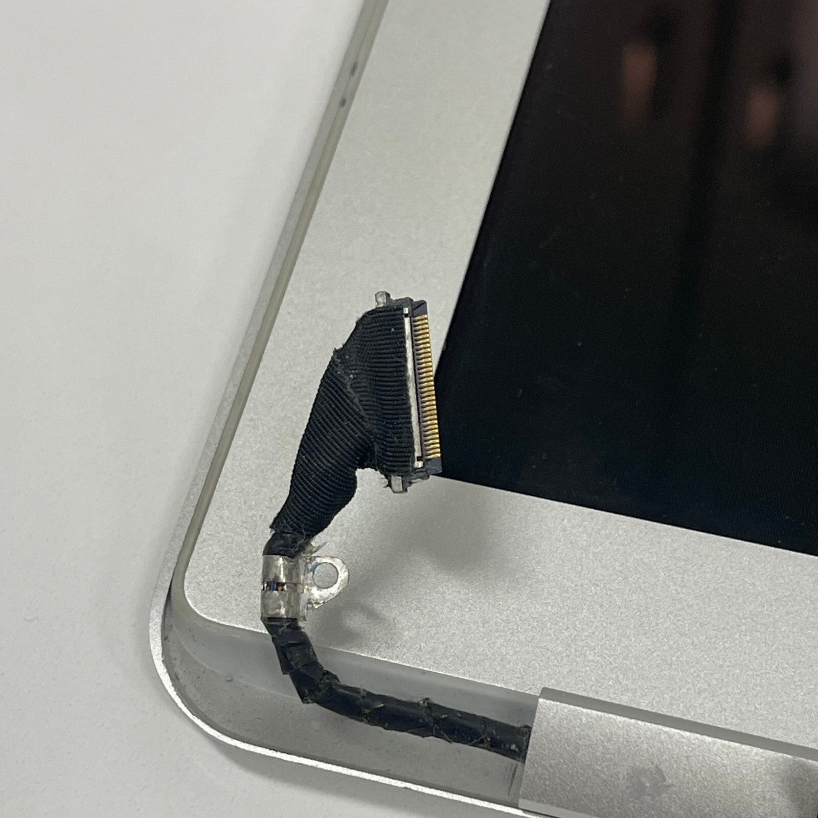 OEM Apple MacBook Air 13″ A1237 A1304 2008 2009 LED LCD Display Screen 661-4590
