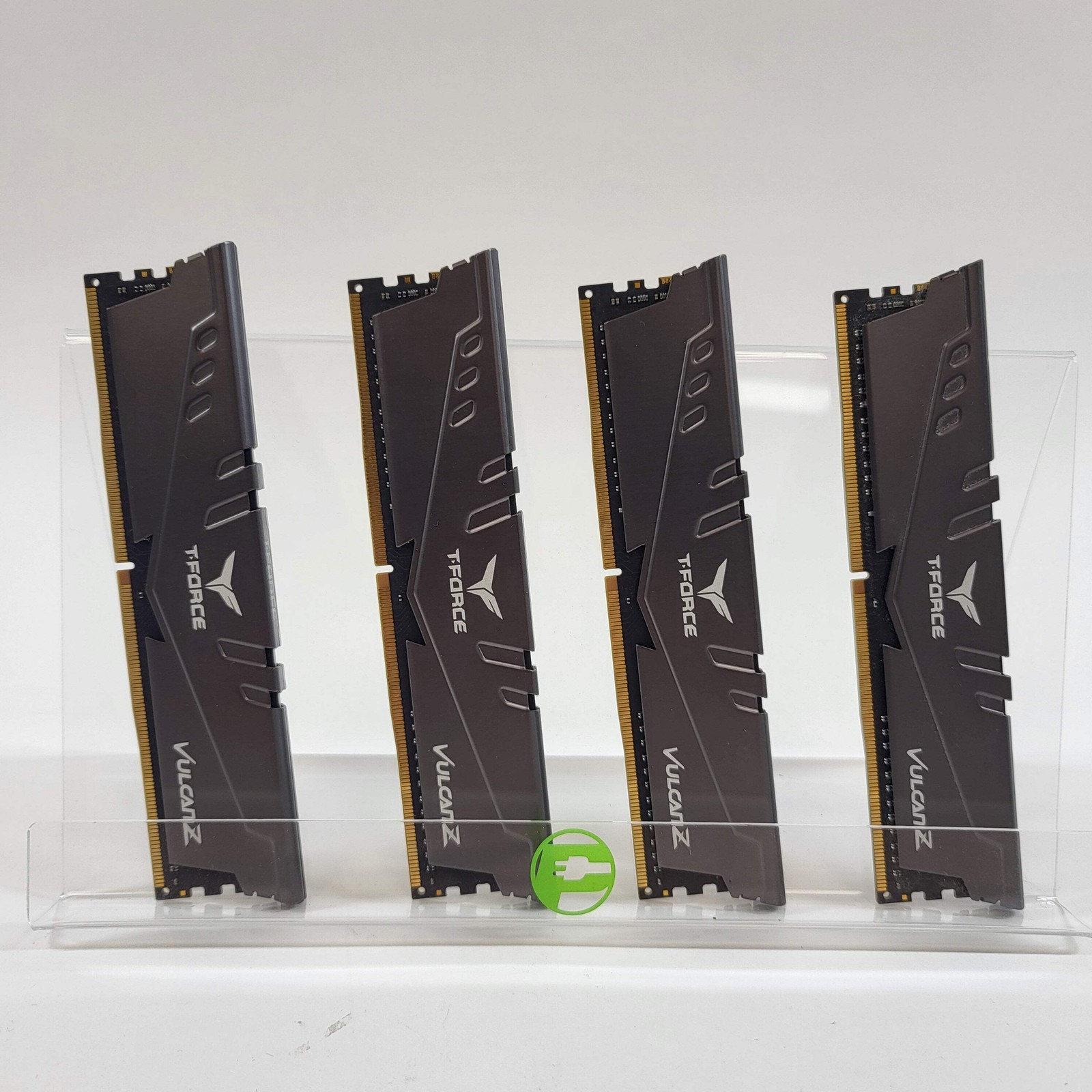 TeamGroup T-Force Vulcan Z 32GB (4x8GB) RAM DDR4 3000MHz TLZGD48G3000HC16CBK