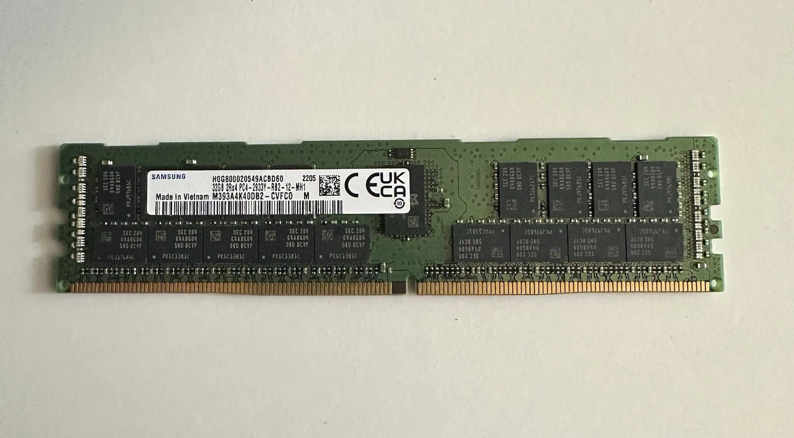 Samsung 32GB DDR4 DIMM PC4-2933Y ECC Registered RAM M393A4K40DB2-CVF
